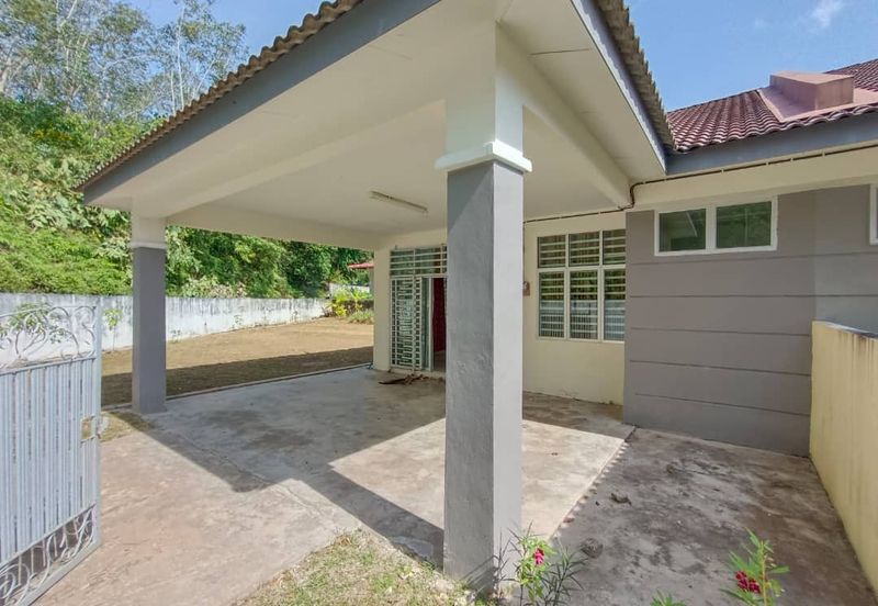 TAMAN SEMARAK - BUKIT JENUN