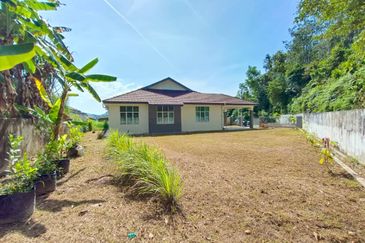 TAMAN SEMARAK - BUKIT JENUN