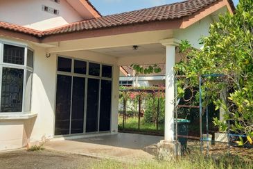 EXTRA LAND❗ Banglo Setingkat @ Darulaman Heights 2 Jitra