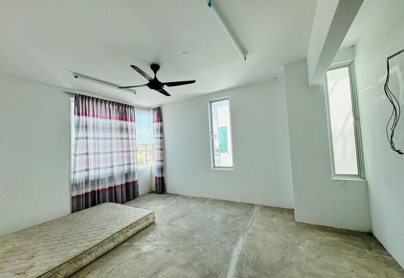 TAMAN KERANJI (DERGA)