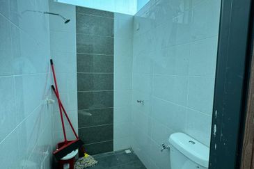 TAMAN KERANJI (DERGA)