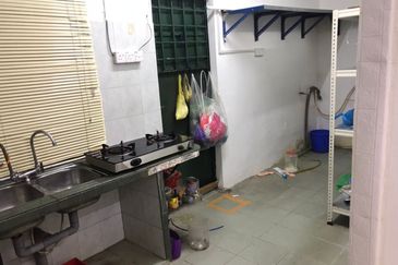 Jalan Tengku Maheran