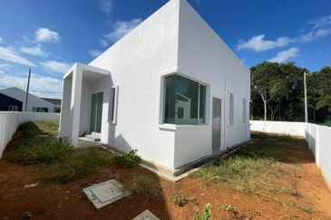 (23C)JALAN CHANGLOON-SINTOK