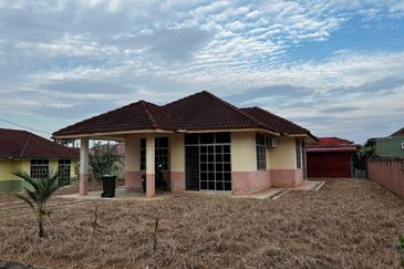 DESA TANJUNG/DESA DARULAMAN