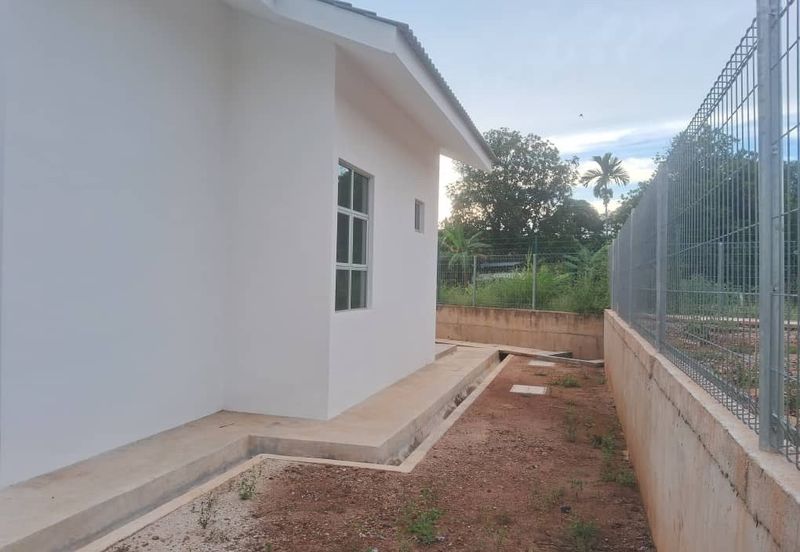 TAMAN LAMBAIAN JERAI (SRI AYU)