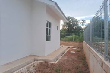 TAMAN LAMBAIAN JERAI (SRI AYU)