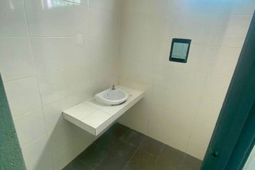 Seksyen 30, Shah Alam