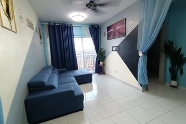 Residensi Laguna Biru 2