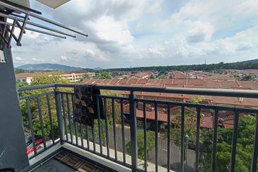 Residensi Laguna Biru 2