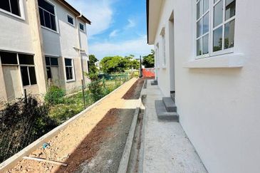 TAMAN KEMUDI (TELUK KECHAI)