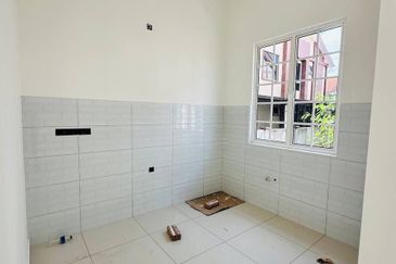 TAMAN KEMUDI (TELUK KECHAI)