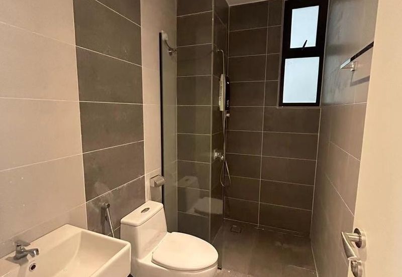 THE COVE HILLSIDE RESIDENCE