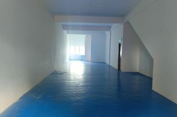 Airport Square (Taman Maju Rapat)