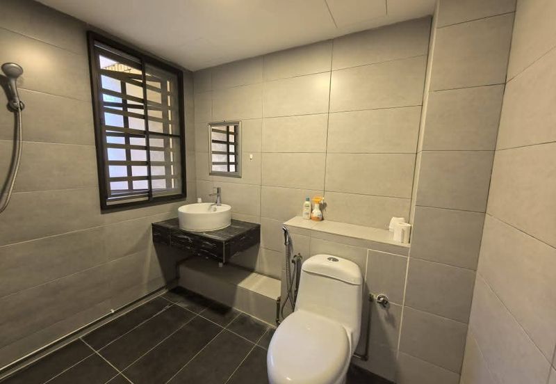 MERU VALLEY RESORT (GOLFVIEW TERRACE)