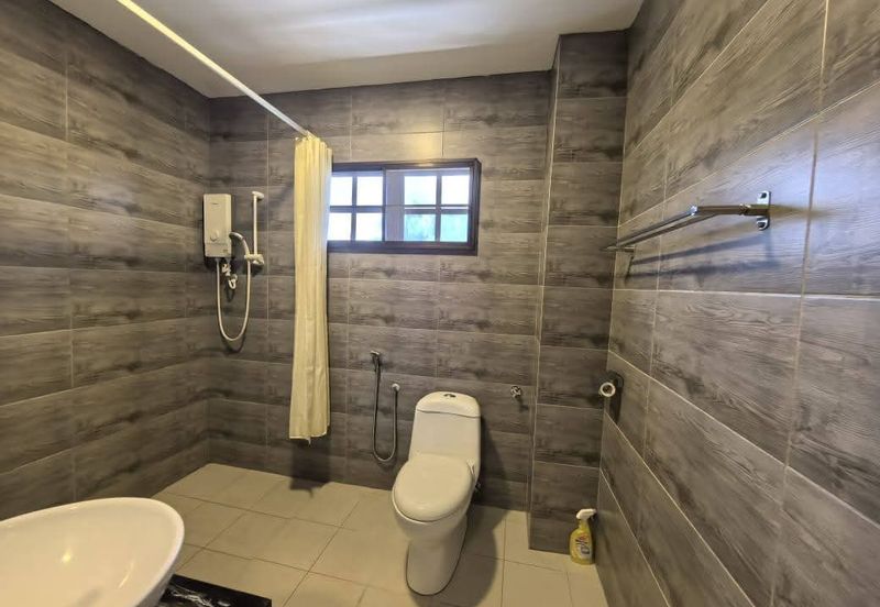 MERU VALLEY RESORT (GOLFVIEW TERRACE)