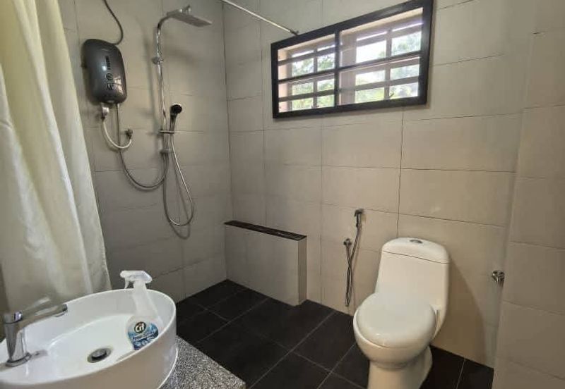 MERU VALLEY RESORT (GOLFVIEW TERRACE)