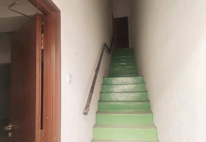 Airport Square (Taman Maju Rapat)