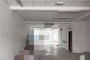 Airport Square (Taman Maju Rapat)