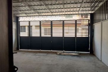 Jalan Pasir Puteh, Station 18