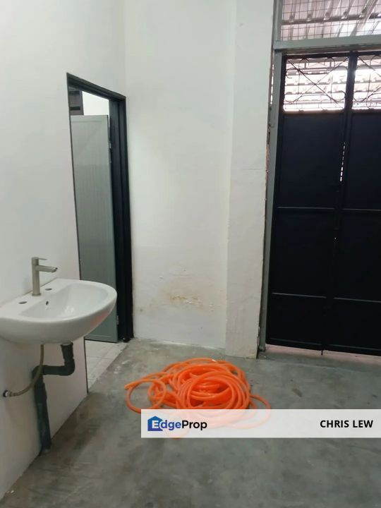 Pasir Puteh Double Storey Shop For Rent, Perak, Ipoh