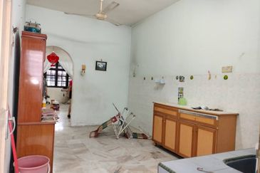 BUKIT MERAH, LAHAT, PENGKALAN