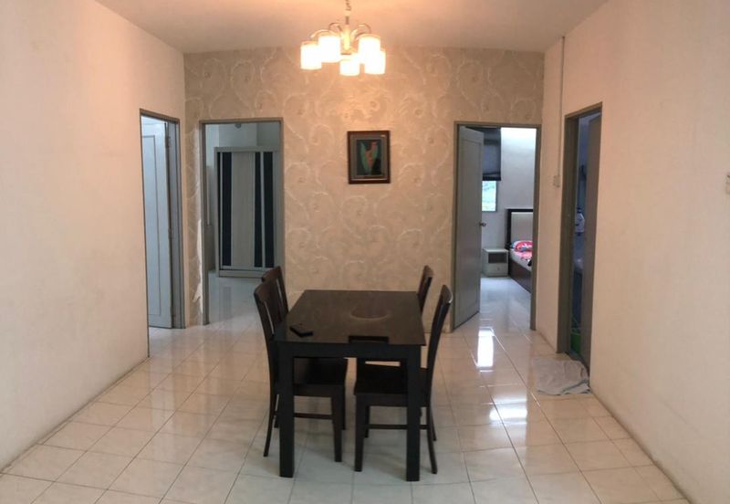 LE COURTS DESA TAMBUN