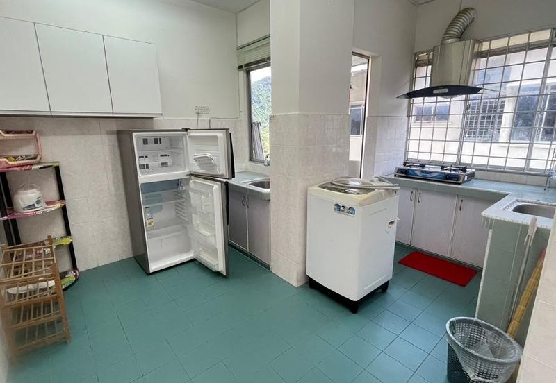 LE COURTS DESA TAMBUN