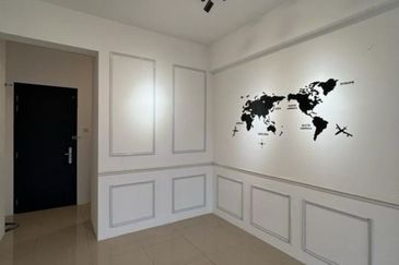 THE COVE HILLSIDE RESIDENCE