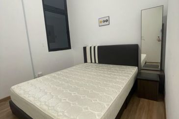 THE COVE HILLSIDE RESIDENCE