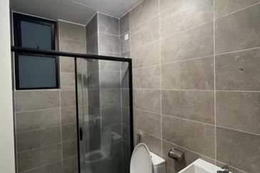 THE COVE HILLSIDE RESIDENCE