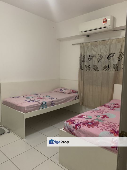 Big unit , Bayu Tasik Condo 2 , Bandar Permaisuri ,Cheras , Kl , Kuala Lumpur, Cheras