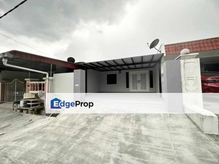 Taman Universiti @ Jalan Kebangsaan 81 Skudai Fully Renovated Single Storey Terrace House FOR SALE (Unblock View) , Johor, Skudai