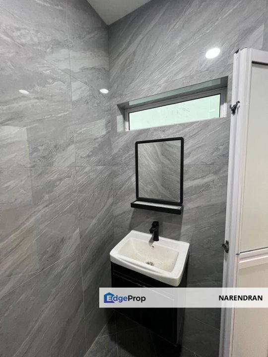 Taman Puteri Wangsa, Johor, Ulu Tiram