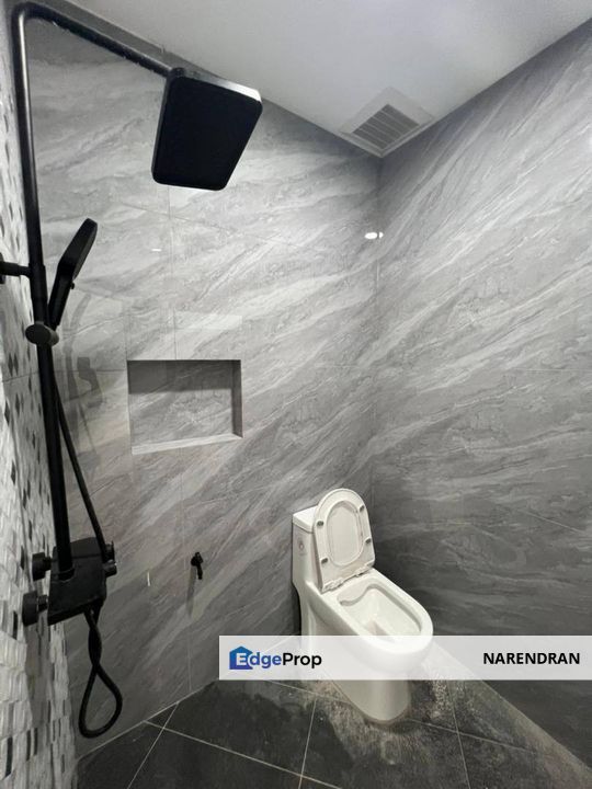 Taman Puteri Wangsa, Johor, Ulu Tiram