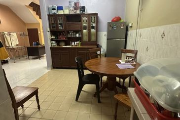 BANDAR LAGUNA MERBOK (TERES)