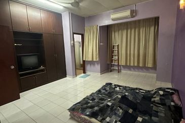 BANDAR LAGUNA MERBOK (TERES)