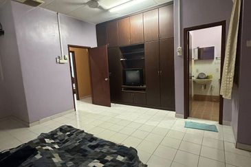 BANDAR LAGUNA MERBOK (TERES)