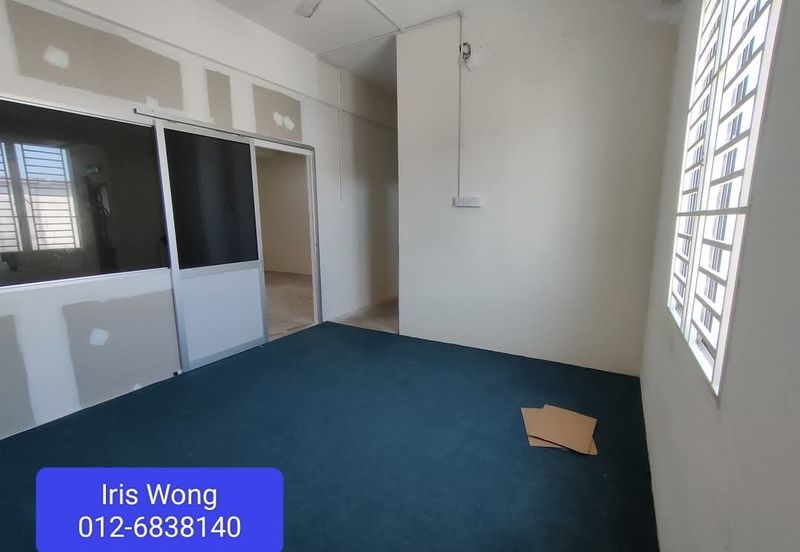 Jalan Gangsa,Kompleks Perindustrian Ringan