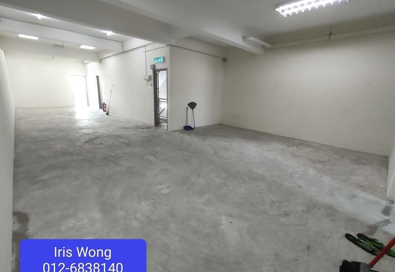 Jalan Gangsa,Kompleks Perindustrian Ringan