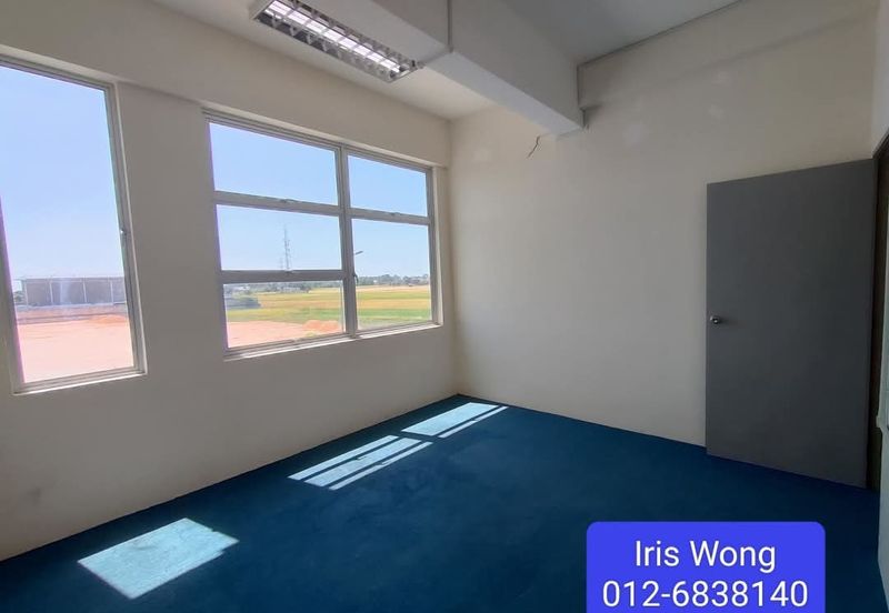 Jalan Gangsa,Kompleks Perindustrian Ringan