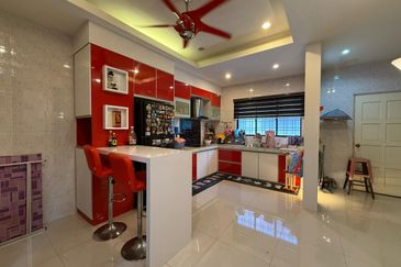 BANDAR LAGUNA MERBOK (TERES)