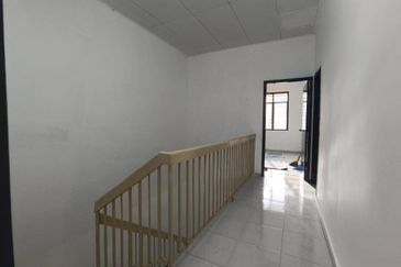 BANDAR LAGUNA MERBOK (TERES)