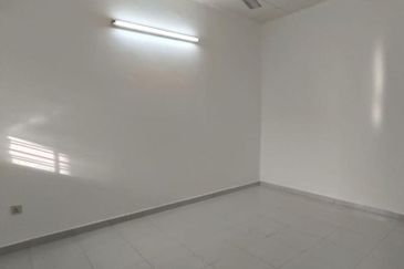 BANDAR LAGUNA MERBOK (TERES)