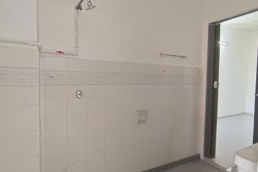 BANDAR LAGUNA MERBOK (TERES)