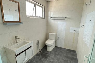 2Storey Bungalow for Sale