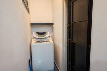 BANDAR LAGUNA MERBOK (TERES)