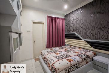 BANDAR LAGUNA MERBOK (TERES)