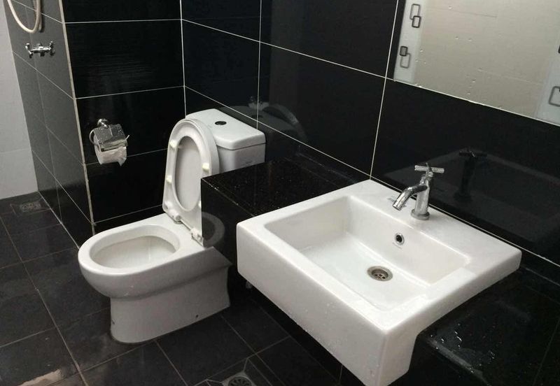 PLATINIUM 3 (TELUK KUMBAR) Condo For Sale