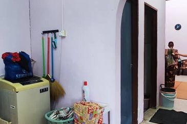 TAMAN DESA AMAN (SUNGAI LALANG) FASA 1