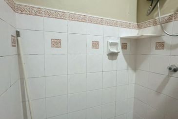 BANDAR LAGUNA MERBOK (TERES)